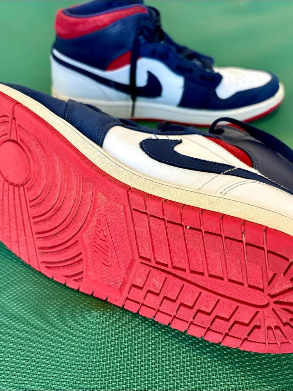 Nike Kids Navy White Red High-Top Sneakers